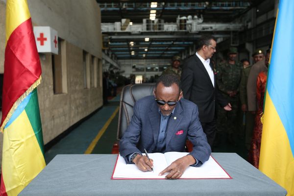 President Kagame visits Bishoftu Automotive Industry- Ethiopia, 17 April 2015