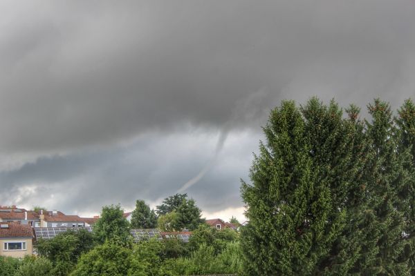 Funnel Cloud
