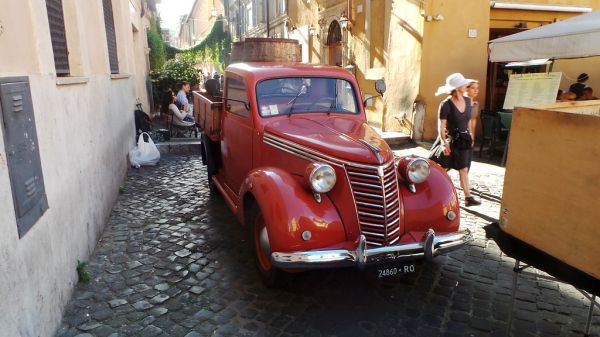 Rome - Trastevere - May 2015 - Fiat Legno Furgone - Front