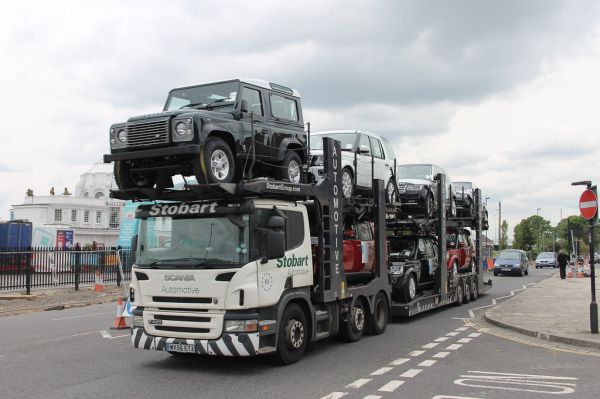 WX56ETA STOBART AUTOMOTIVE