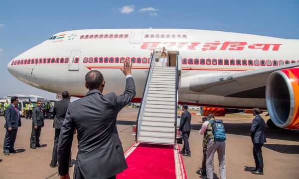 President Kagame bids farewell to Indian Prime Minister Narendra Modi as he departs Rwanda marking the end of his two day State Visit | Kigali, 24 July 2018