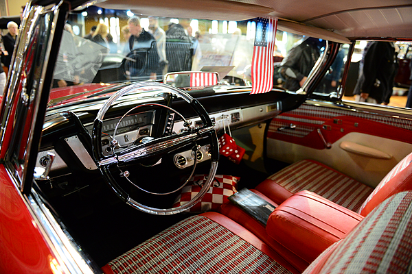 Interior of 1959 Plymouth Fury (2013 RACV Motorclassica) (10491826776)