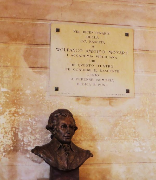 Buste de W. A. Mozart, hall du théâtre scientifique Bibiena , Mantoue, province de Mantoue, Lombardie, Italie.
