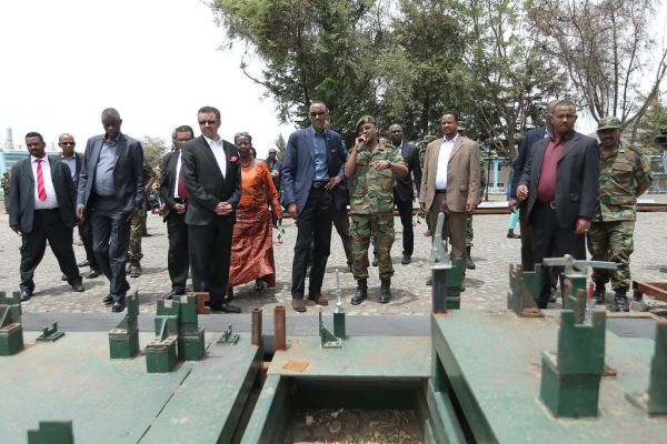 President Kagame visits Bishoftu Automotive Industry- Ethiopia, 17 April 2015