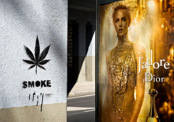 Smoke Dior