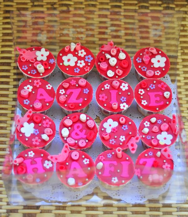 t-084(S) ~totcupcakes.com~