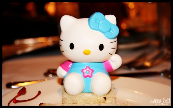 Hello Kitty on Wheat