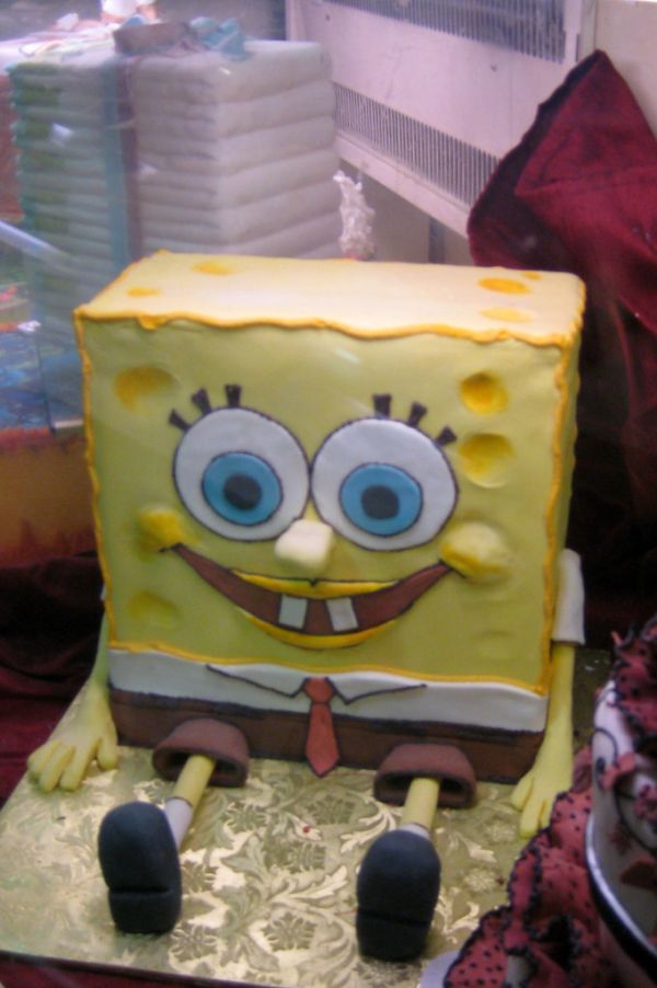 NYC - Chelsea: Chelsea Market Ruthy's Baked Goods - Sponge Bob Squarepants cake