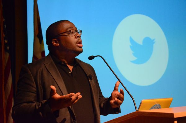 Story Lab with Twitter's Mark Luckie