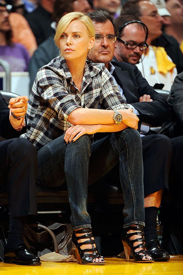 Charlize-Theron-Rolex-DEEP-SEA-Lakers-Game