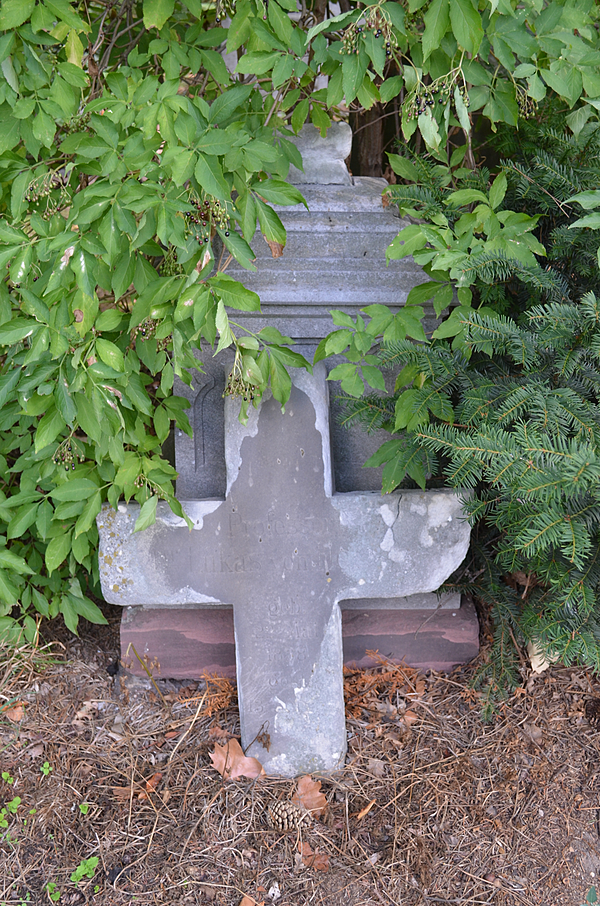 File:Frankfurt, Hauptfriedhof, Grab D 9 von Heyden.JPG