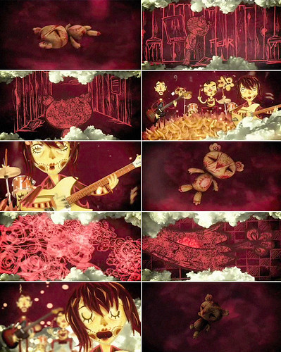 Peluche / Music Video