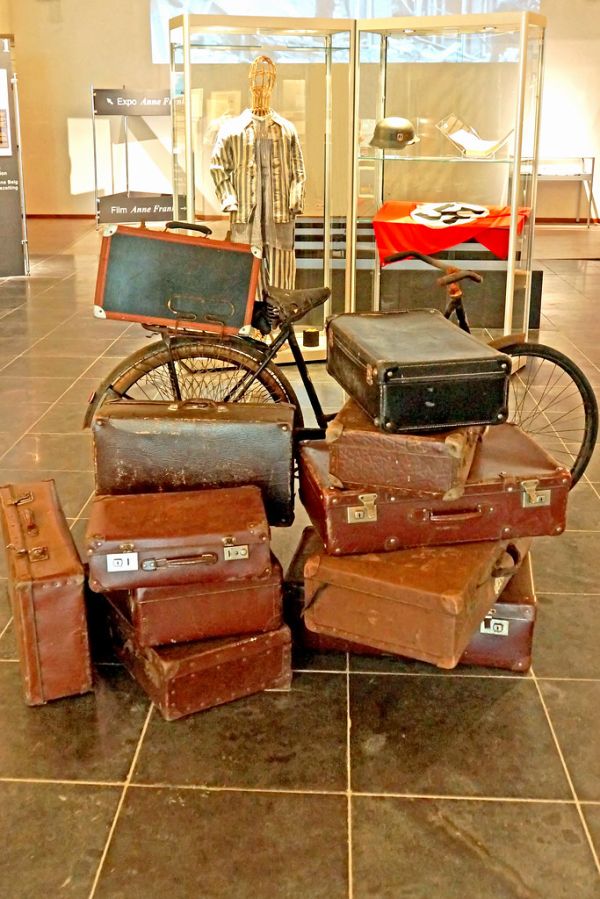 Belgium-6713 - Anne Frank Exhibit