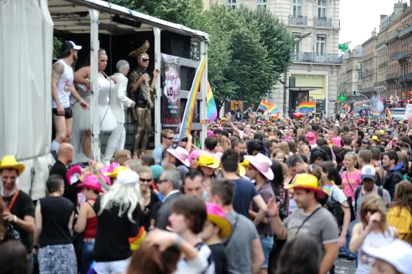 Gay pride 127 - Marche des fiertés Toulouse 2011.jpg