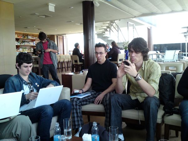 Blogueiros em encontro com Mark Zuckerberg I