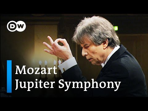 Mozart: Symphony No. 41 Jupiter | Hartmut Haenchen &amp; Carl Philipp Emanuel Bach Chamber Orchestra