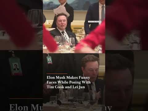 Elon Musk Makes Funny Faces While Posing With Tim Cook and Lei Jun | Firstpost News