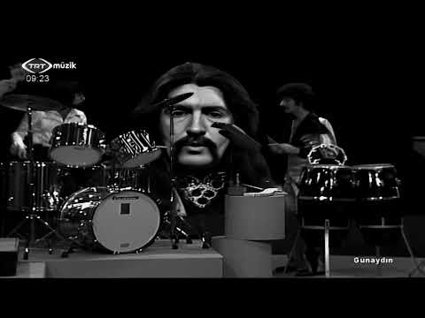 Barış Manço - Simsiyah gecenin koynundayım!.. (Dönence) (Official Music Video) [4K Upgrade]