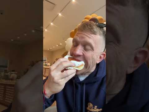 A REVIEW OF KORA IN SUNNYSIDE QUEENS! #nyc #donuts #filipinofood