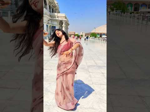 Maiya Karade Mero Byah #radhakrishna #bhajan #premmandir #vrindavan   #rukmanidance #premmandir