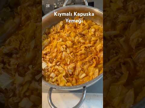 Kıymalı kapuska yemeği