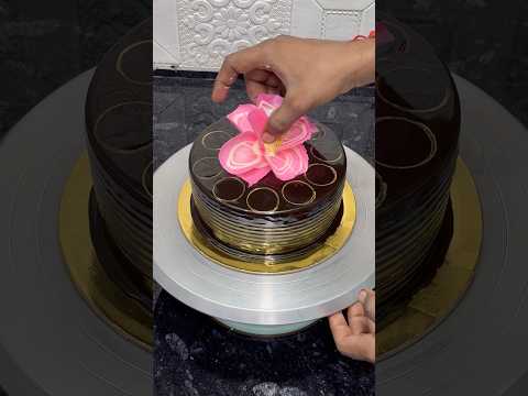 Beautiful Black pink Chocolate Cake Decoration | New Cake Design #youtubeshorts  #garnish  #cake