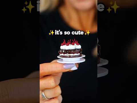 World’s Smallest Cake!